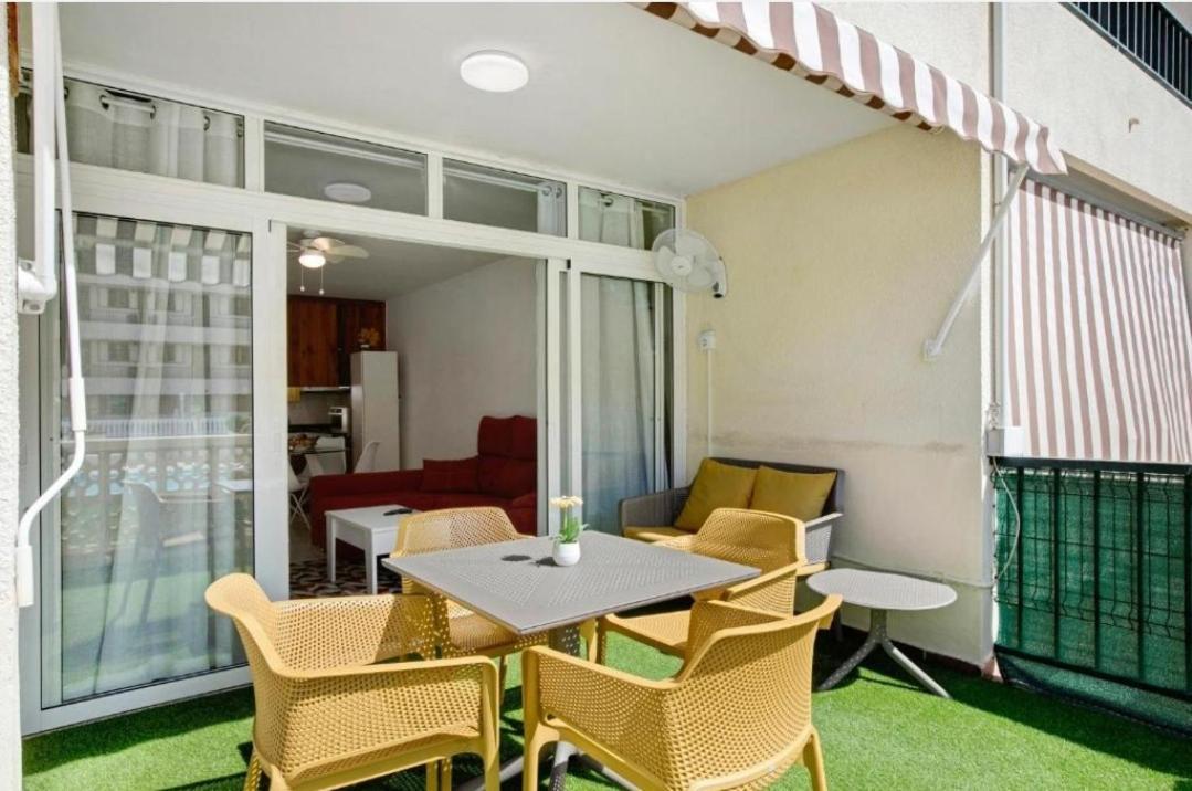 Fayser 108 Beachfront With Direct Pool Access From Terrace アロナ エクステリア 写真