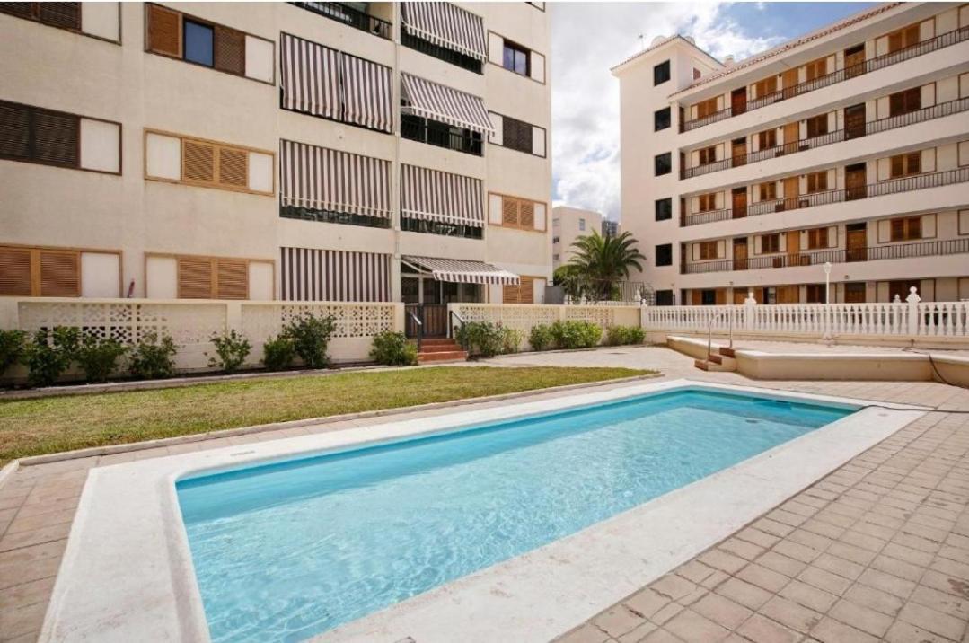 Fayser 108 Beachfront With Direct Pool Access From Terrace アロナ エクステリア 写真